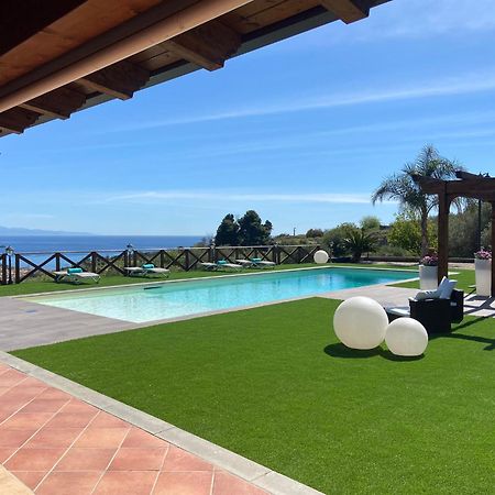 Villa Da Campo Giardini-Naxos Kültér fotó