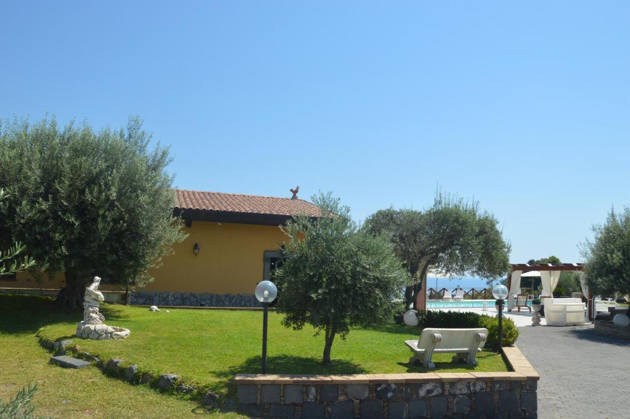 Villa Da Campo Giardini-Naxos Kültér fotó