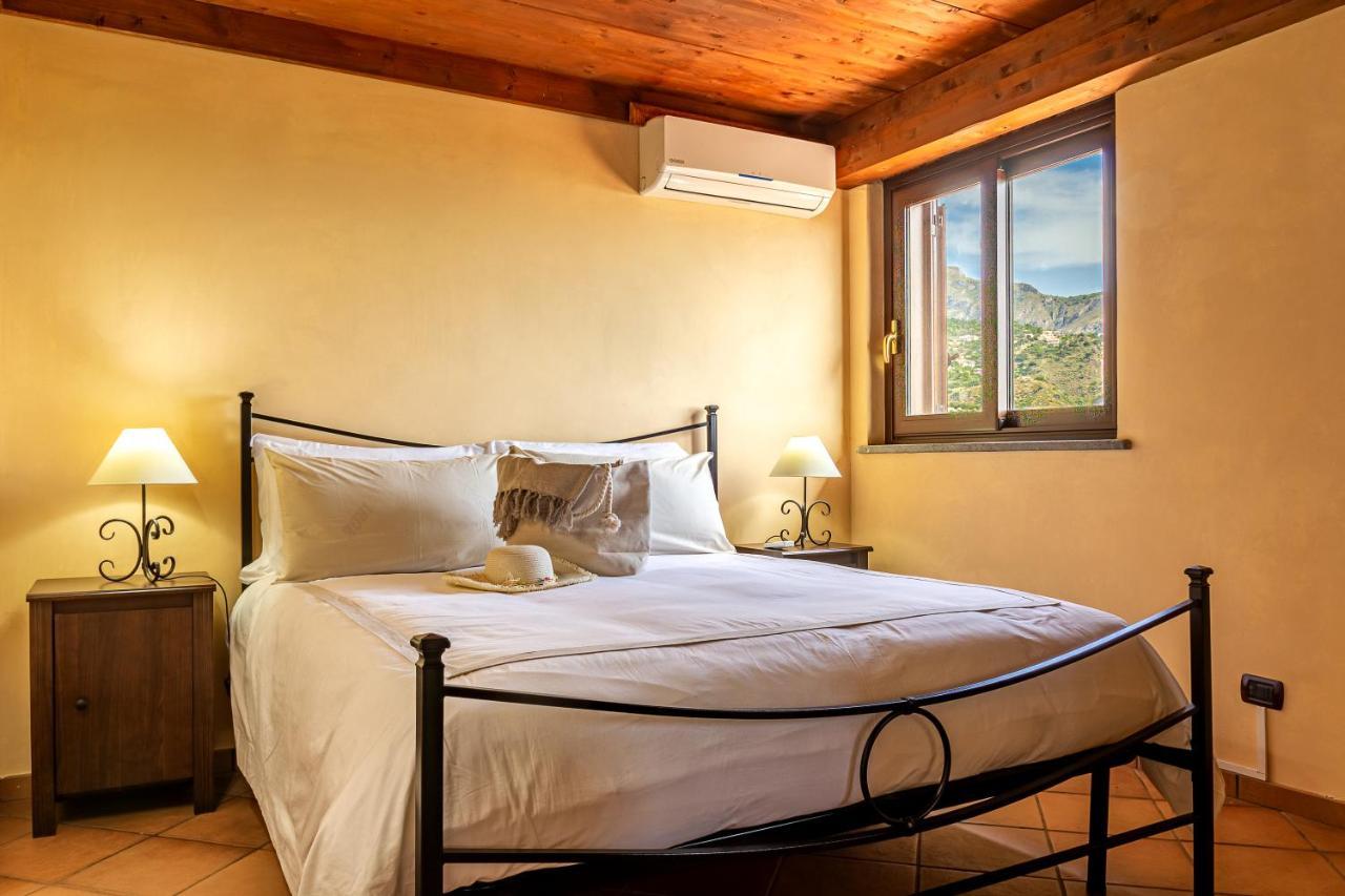 Villa Da Campo Giardini-Naxos Kültér fotó